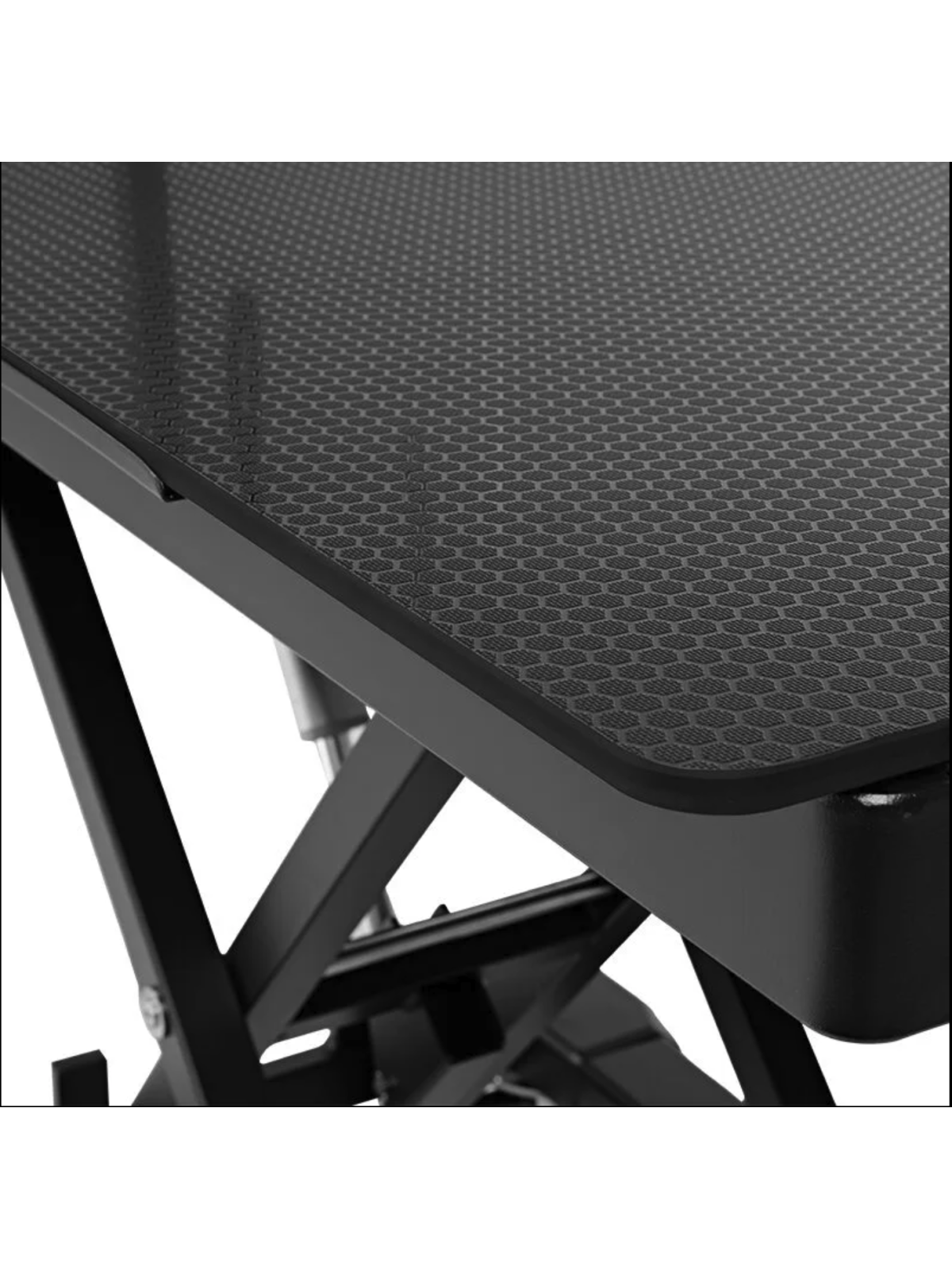 Waggz Electric Grooming Table Black with Wheels