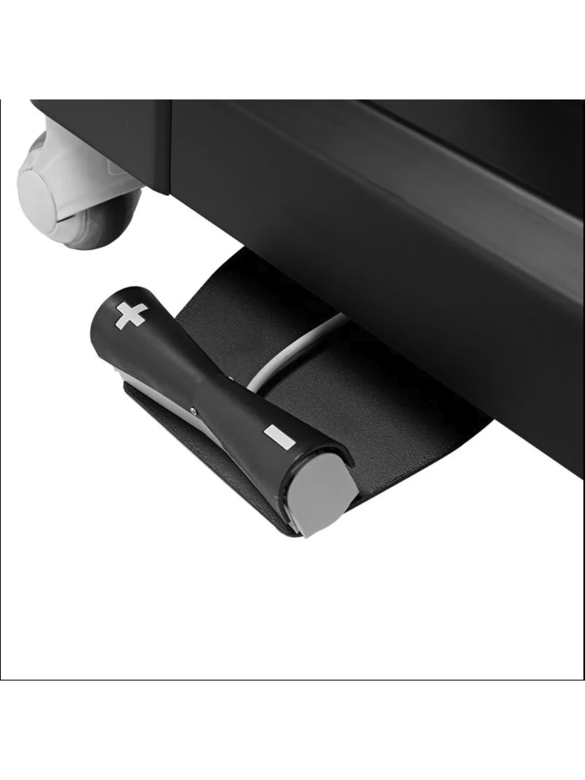 Waggz Electric Grooming Table Black with Wheels
